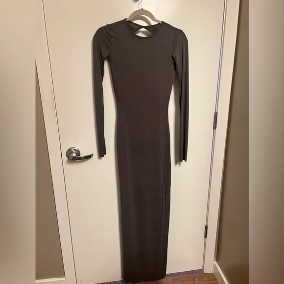 SKIMS smooth lounge long sleeve dress with open back in GUNMETAL GREY - Picture 2 of 4